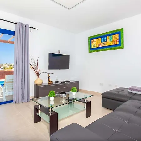 Villa Beyond Playa Blanca (Lanzarote)